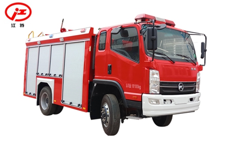 國(guó)五凱馬四驅(qū)3.5噸水罐消防車