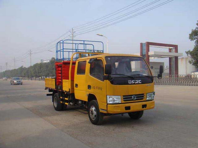 國五東風(fēng)10米高空作業(yè)車（藍(lán)牌）